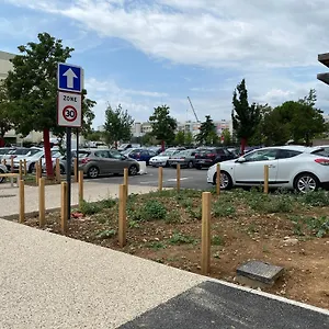 Appartement 2 Spacieux Lit King Verdun Parking Gratuit, Valence (Drome)